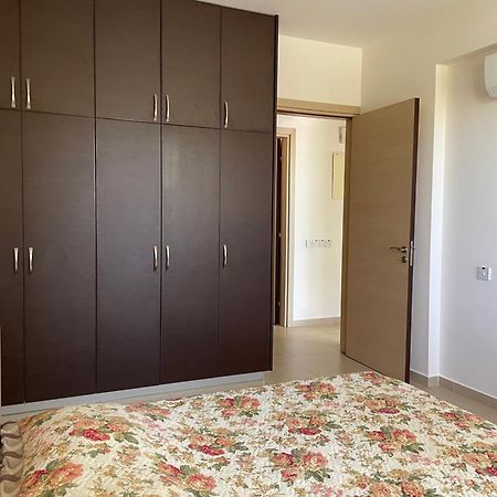 Danaos Pool View Apartment Paphos Ngoại thất bức ảnh