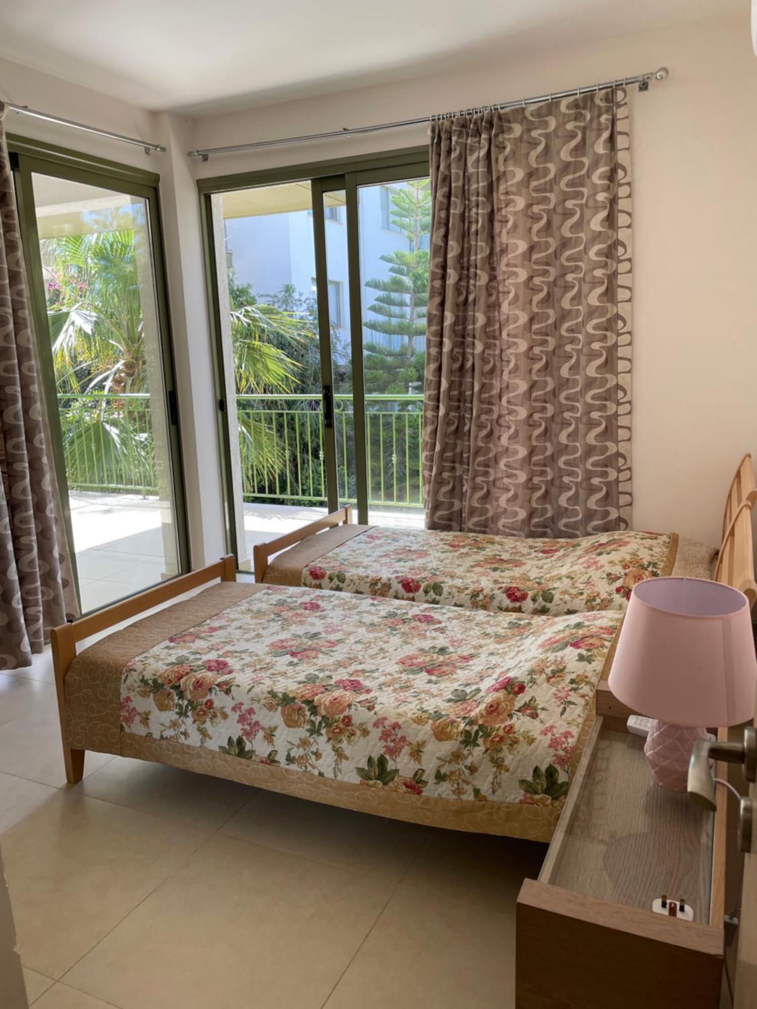 Danaos Pool View Apartment Paphos Ngoại thất bức ảnh